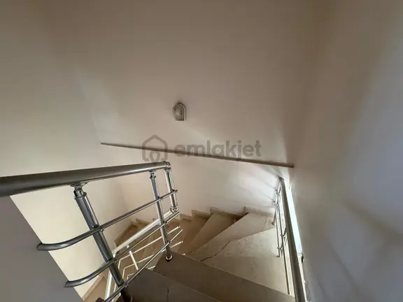 Remax Desıgn Tuzla Mahallesinde Kiralık 4+1 Daire 2