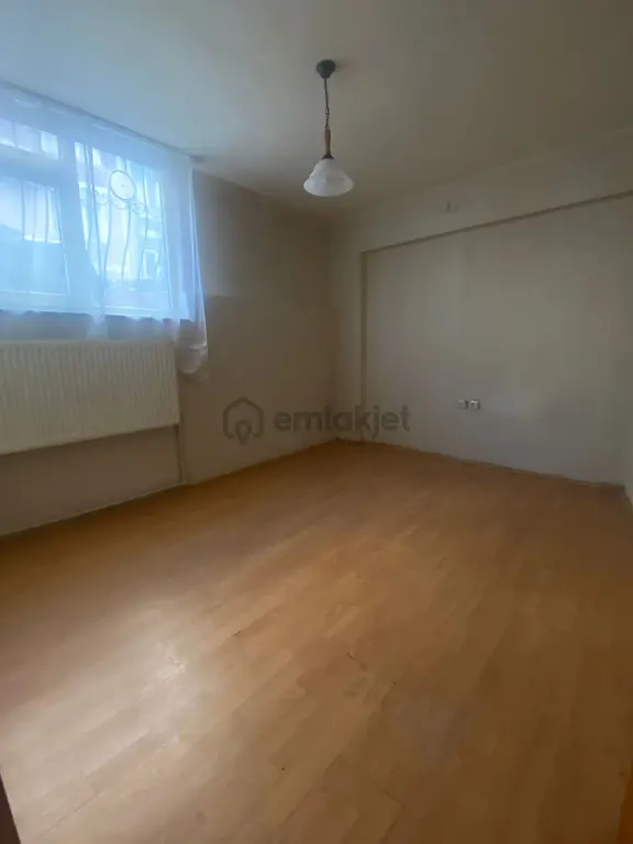 Bursa Yeni Mahallede 2+1 Amerikan Mutfak 45m2 Giriş Kat 1