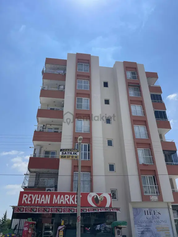 Orhangazı'de Bulvar Uzerı Azkatlı Ebeveynlı K.mutfak D.gazlı 3+1 1