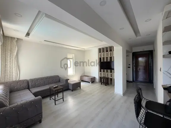Poyraz'dan Güzeloba Mah.de 1+1 55 M2 Eşyalı Kiralık Daire 2