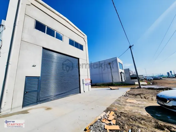 Startkey Yönden Yeni Sanayi De Kiralık Köşe Depo/imalathane 1
