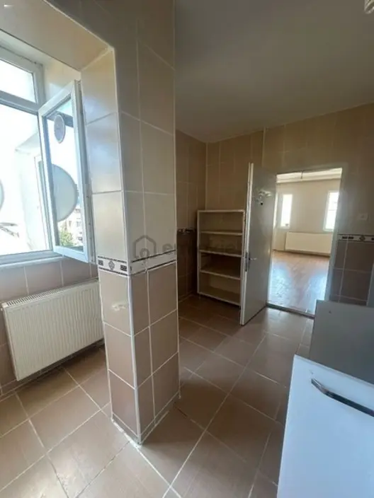 Bursa Emlak Alem-i Soydaşkent Sitesinde 2+1 4 Kat Kiralık Daire 1