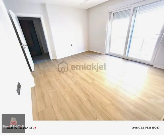 Markantalya Yürüme Mesafesi İskanı Alındı Sıfır Asansörlü 3.kat 2