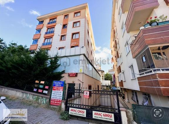 Çekmeköy Cumhuriyet Caddesi Kiralık Depo Ve Ofis Alanı 1