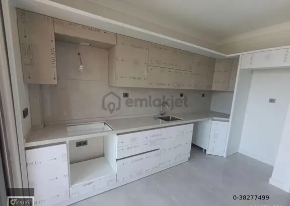 Burhaniye'de Merkezi Konumda 2+1 Satılık Sıfır Daire 2
