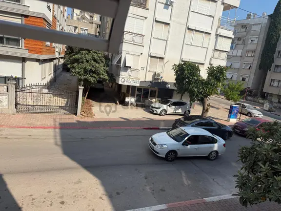 Muratpaşa / Güvenlik Te Masrafsız, Ferah 3+1 Satılık Daire 1