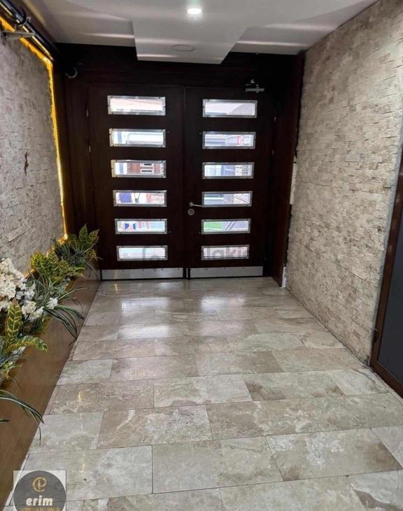 Havuzlu Sitede Full Eşyalı 1+1 Kiralık Daire 2