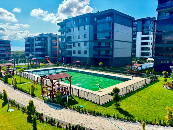 **eryıldız İnş'tan 7/24 Güvenlikli-havuzlu-spor Salonu Türk Hamamı & Saunalı Ultra Lüks 3+1'ler 2