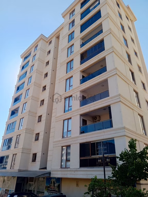 Maraşpark Civarı Kiralık 4+1 Geniş Ve Ferah Manzaralı Daire 2