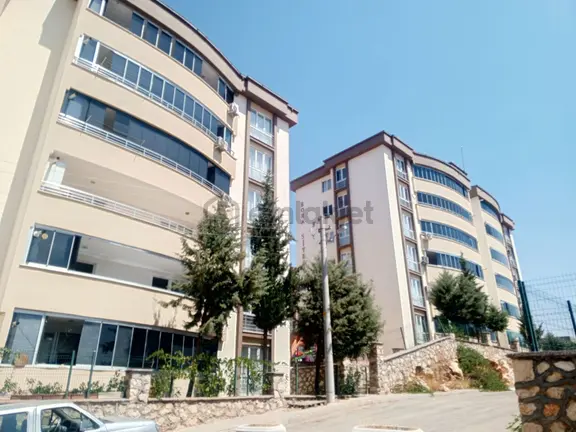 Maraşpark Civarı Kiralık 4+1 Geniş Ve Ferah Lüks Daire 1