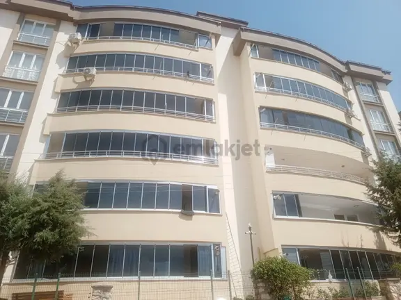 Maraşpark Civarı Kiralık 4+1 Geniş Ve Ferah Manzaralı Daire 1