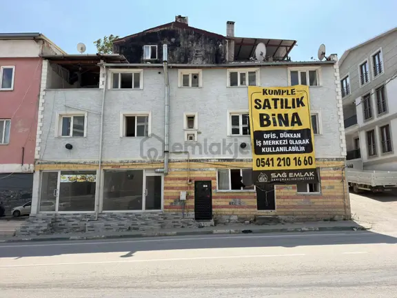 Minareli Çavuşda Yüksek Lokasyon Komple Satılık Bina 1