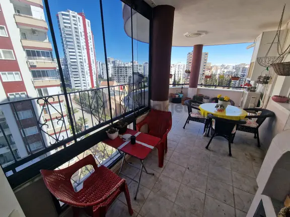 4+1güzelyalı Kap.mutfak 3banyo 3wc 240m2 Gdb Cephe 2balkon Site İçi Sosyete Pazarı Civ.az Hasarlı 2