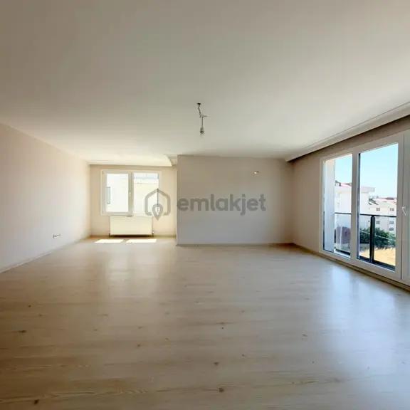 Beylikdüzü Kavaklı'da Marinaya 5'dk Kiralık 3+1 Daire 2