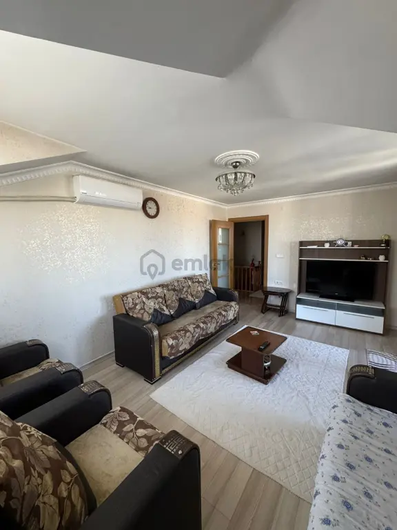 Yakuplu Metrobüse 10 Dk Mesafede Eşyalı Kiralık 1+1 1