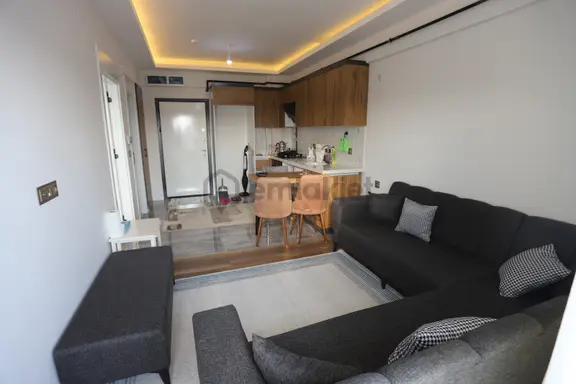 Sm Emlak'tan Eşyalı Kiralık Ultra Lüks 1+1 Daire Üniversite Yanı 2