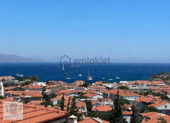 Datça Merkez'de Deniz Manzaralı 2+1+giyinme Odalı Dubleks Daire 1