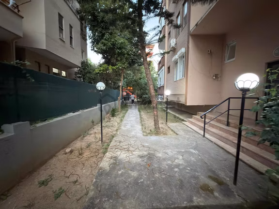 Alanya Konaklıda Denize 500m 2+1 Havuzlu Daire 2