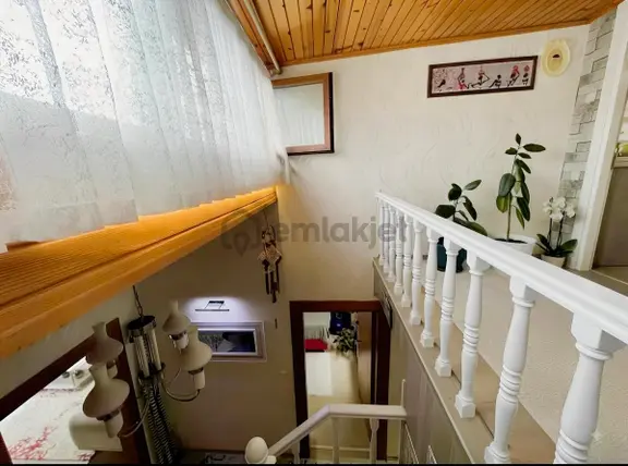İki Daire Tek Tapu.çekmeköy Mehmet Akif Mahallesi 7+2 2