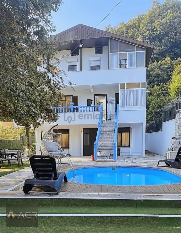 Acr Gyd'den Şile Kabakoz'da Plaja Yakın Havuzlu Satılık Villa 1