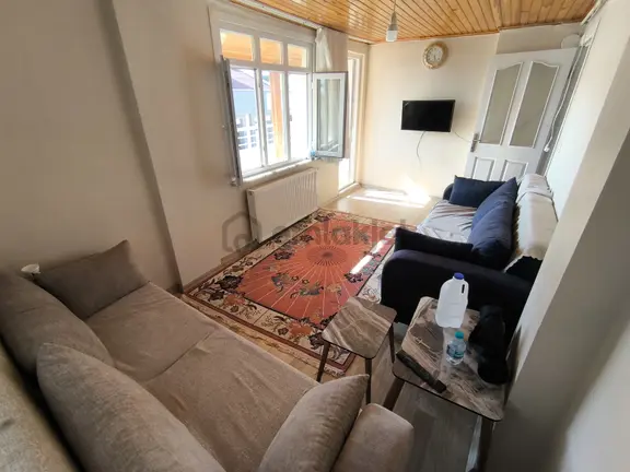 Kalp Damar Hastanesine Yürüme Mesafesi Kiralık Eşyalı Daire!! 2