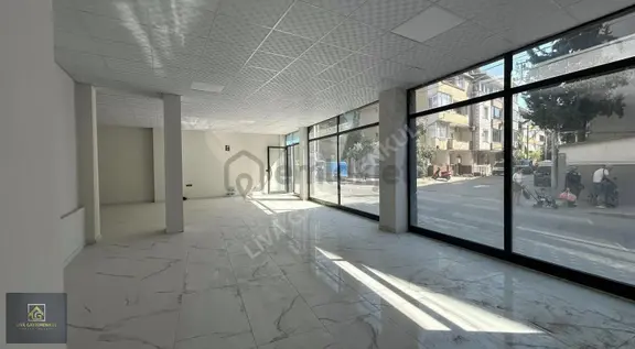 Çamlıkule Cadde Üzeri Kiralık 170m² Dükkan 2