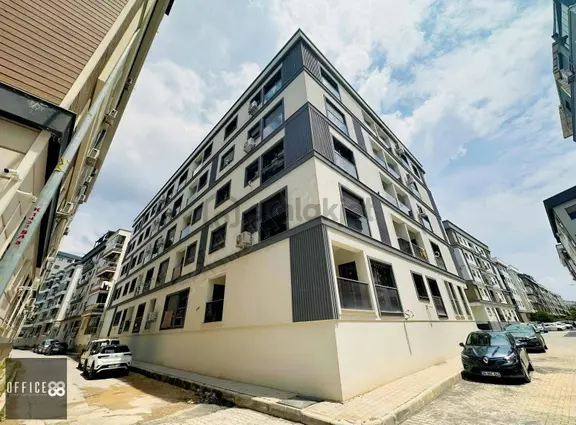 Karşıyaka Demirköprüde Satılık 2+1 Sıfır Daire 1