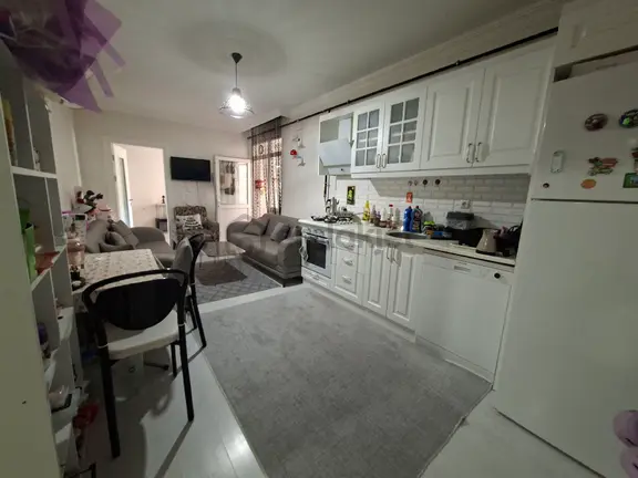 B&u Gayrimenkul'den Çarşıya Yakın Satılık 1+1 Eşyalı Daire 2