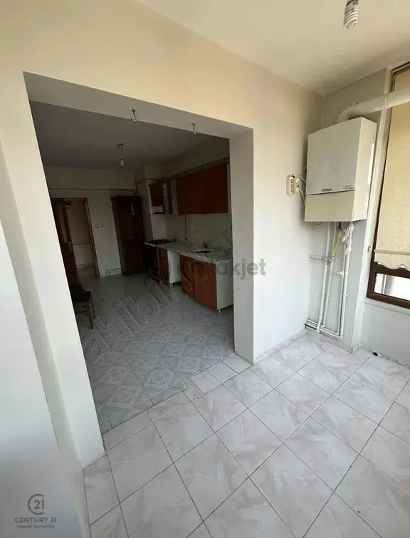 Bahçelievler Mahallesinde Satılık 3+1 2