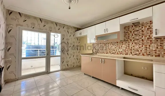 Kanunide Sıfır Daire Yüksek Giriş Altında Daire Var Balkonlu 1