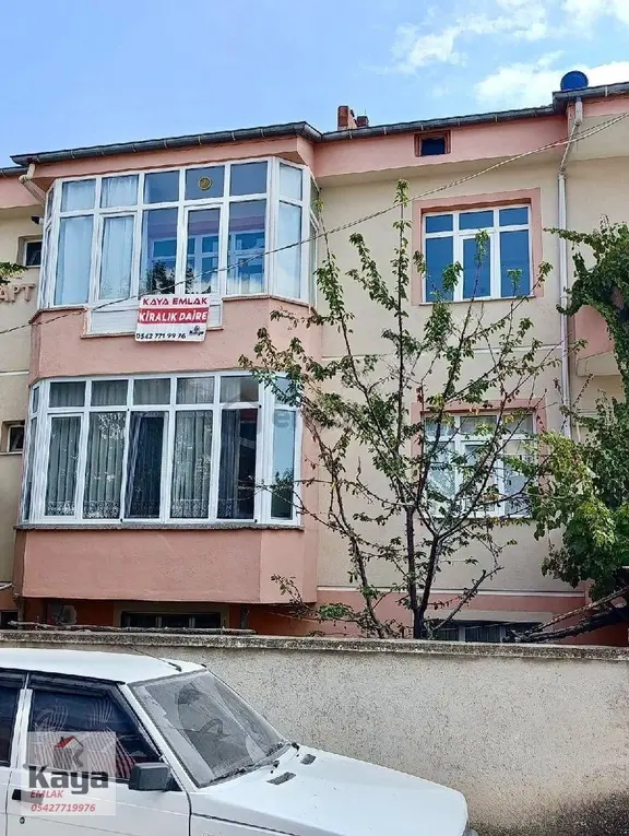 Kaya Emlaktan Kiralik 3+1 Daire 1