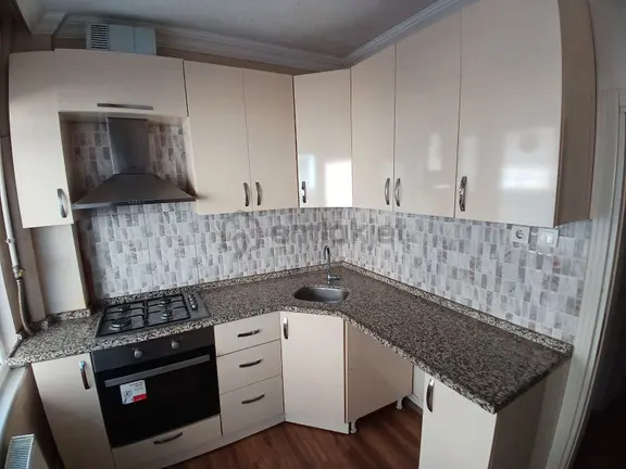 Güzel Konumda 3artı 1 Daire 2