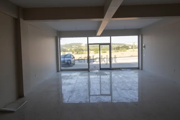 Akçalar'da Cadde Üstünde Kiralık Dükkan 210m2 Çift Kat 2