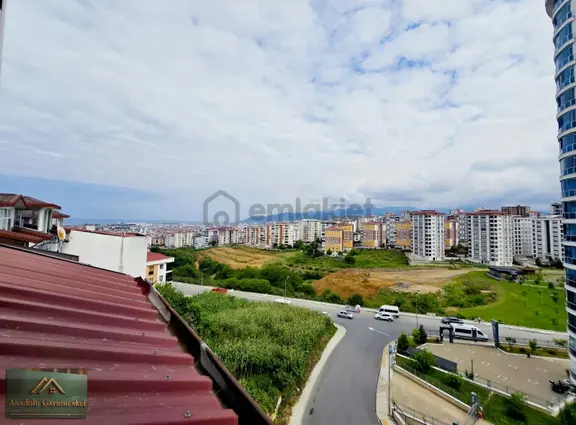 Şahincili Mahallesi Kiralık Çatıkat 3+1 Daire 1