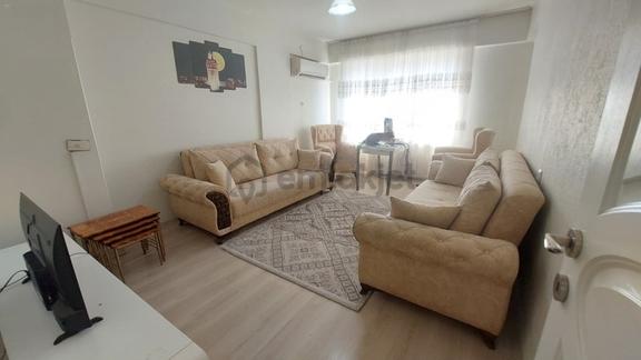 Hürriyet Caddesinde 2+1 Geniş Kullanışlı Satılık Daire 2