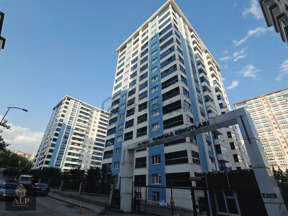 Alp Gayrimenkul'den Güventepe 3+1 Site İçerisinde Full Yapılı 1