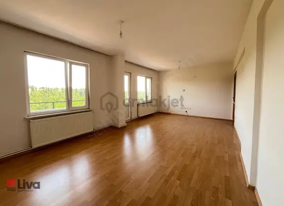 Rw Liva Dan Balıkesir Bahçelievler Mh. Sitede Kiralık 3+1 2