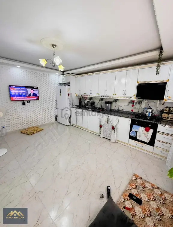 Mimar Sinan Mahallesinde 2+1 | 150 M² | 2. Kat | Geniş 2