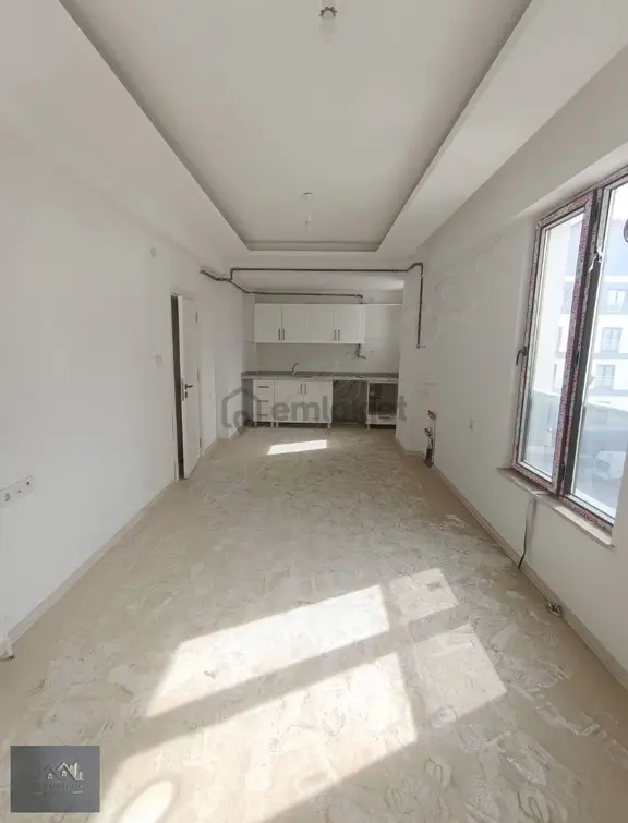 Acil Satılık 2+1 Daire Oturmaya Hazır Sıfır Yapı Kat Mülkiyetli 2