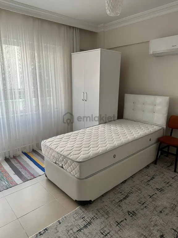 Orhangazi Cad. 1+0 Eşyalı Kiralık Daire 2