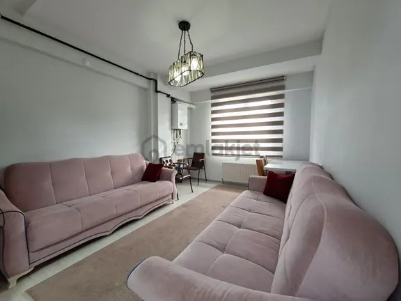 Recep Ümit'ten Sakarya-2 Caddesi Yakını Eşyalı Kiralık 1+1 Daire 2
