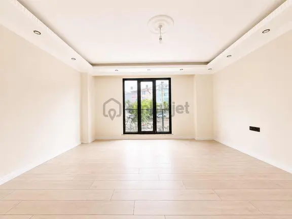 Vizyon Emlak'tan Fırsat Sıfır 3+1 Lüx Ara Kat 120 M2 2
