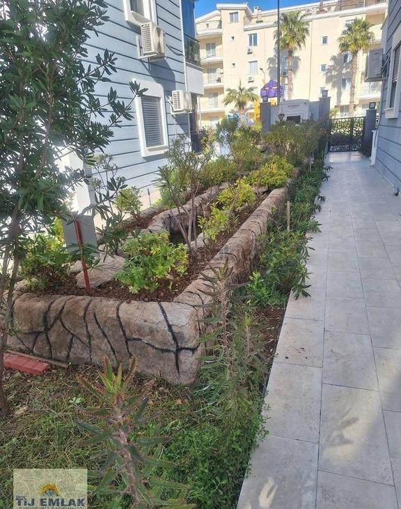 Didim Efeler'de Satılık Site İçinde 3+1 Daire 2