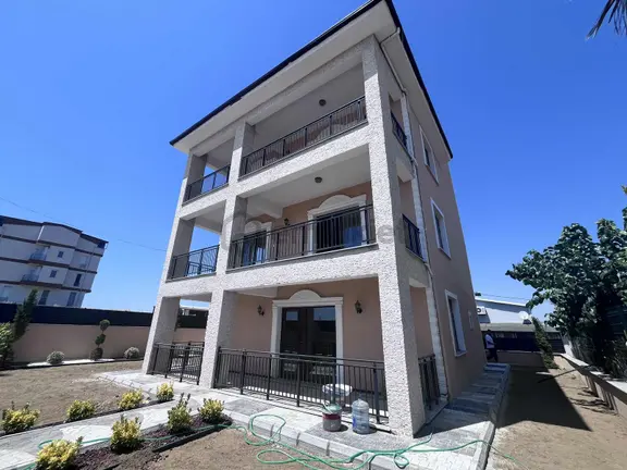 Leb-i Derya Manzaralı Şık 5+1 Müstakil Satılık Villa 2