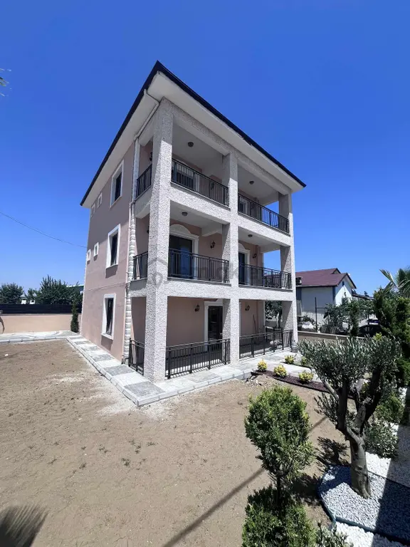 Leb-i Derya Manzaralı Şık 5+1 Müstakil Satılık Villa 2