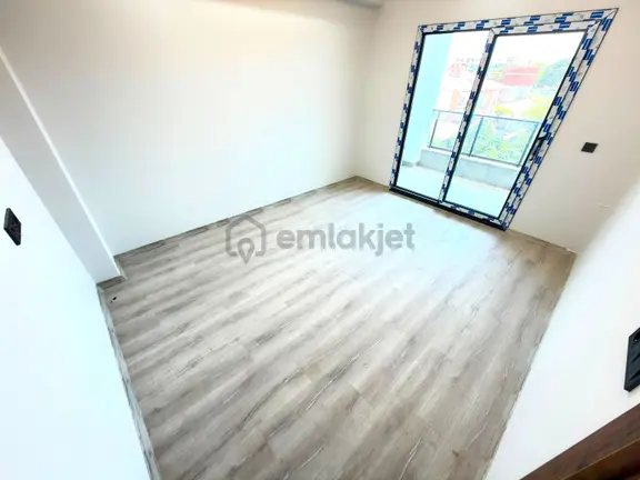 Referans'tan Zeytinli'de Ayrı Mutfak Doğa Manzaralı 3+1 Dubleks 2