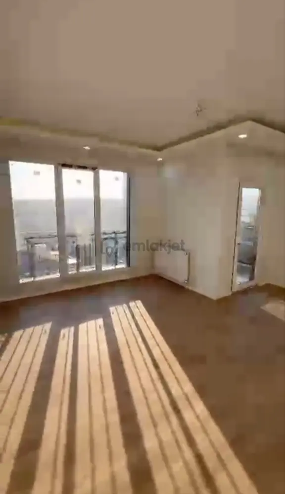 Beylikdüzü Sahil Mahallesi'nde Satılık Dubleks Daire 1