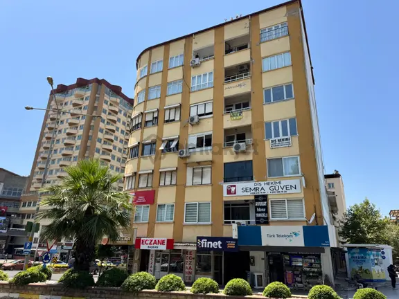 Berkay Emlaktan Çarşı Merkezde Kiralık Daire 1