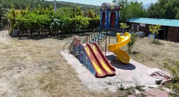 Denizli Serinhisar Ayazda Satılık İçinde 2+1 Evi Olan Bağ 2