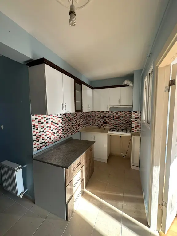 Balkan Gündüz'den Anadolu Ünv. Yakını Kiralık 1+1 Daire 1